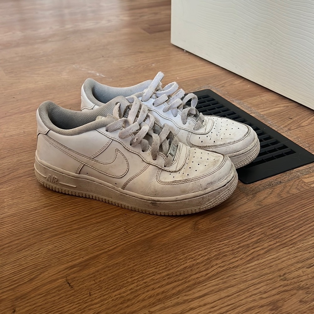Nike Air Force Ones -Women/Boys